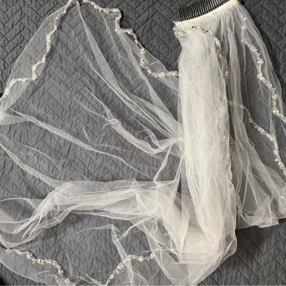 Wedding veil- white beaded and rhinestones